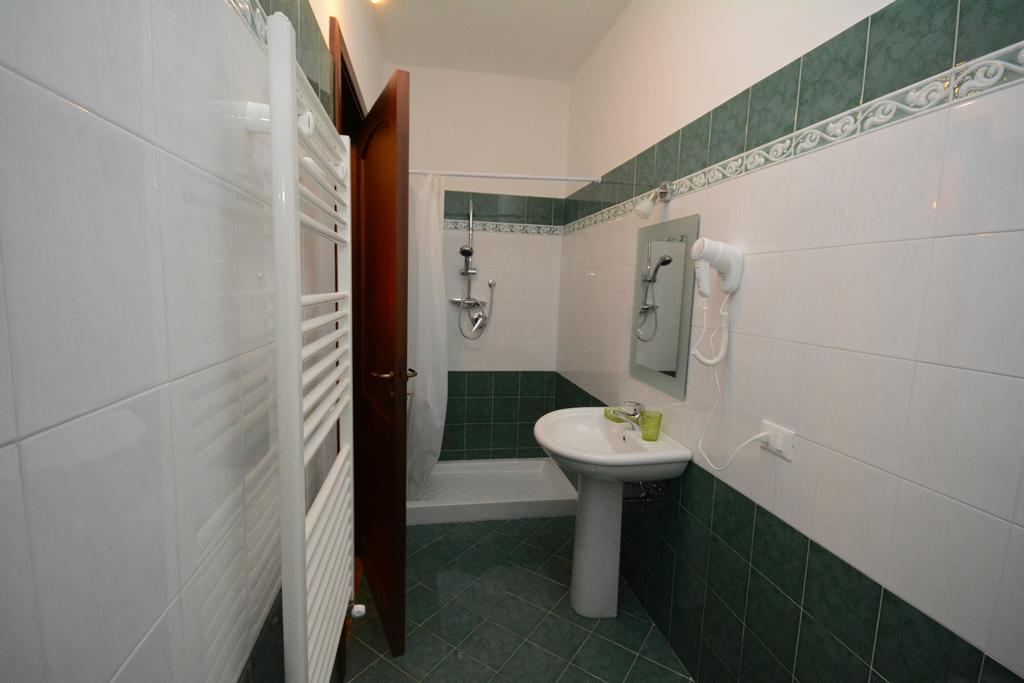 Bed and Breakfast La Ferula Scillato  Экстерьер фото