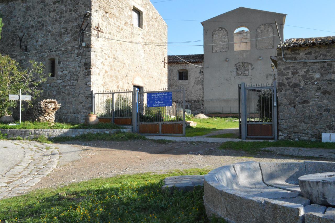 Bed and Breakfast La Ferula Scillato  Экстерьер фото