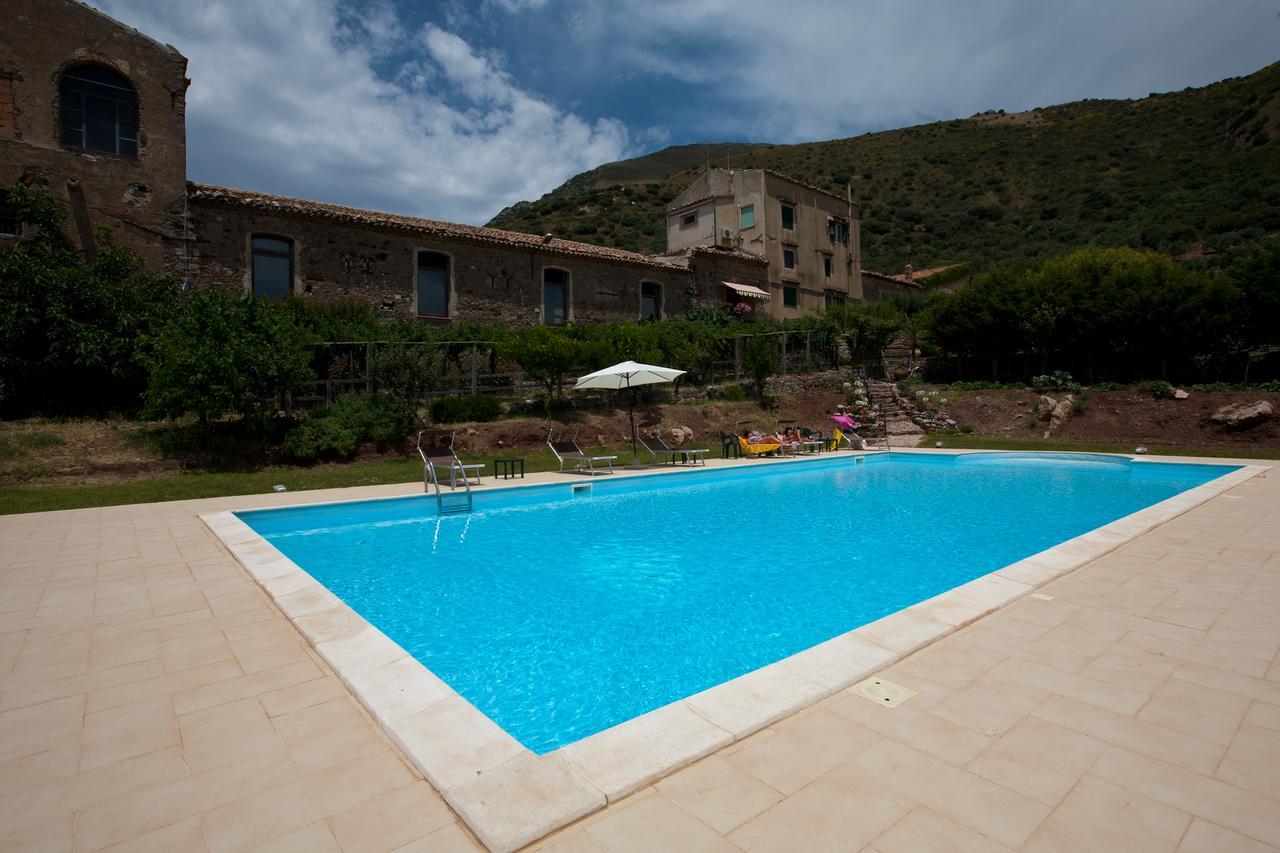 Bed and Breakfast La Ferula Scillato  Экстерьер фото