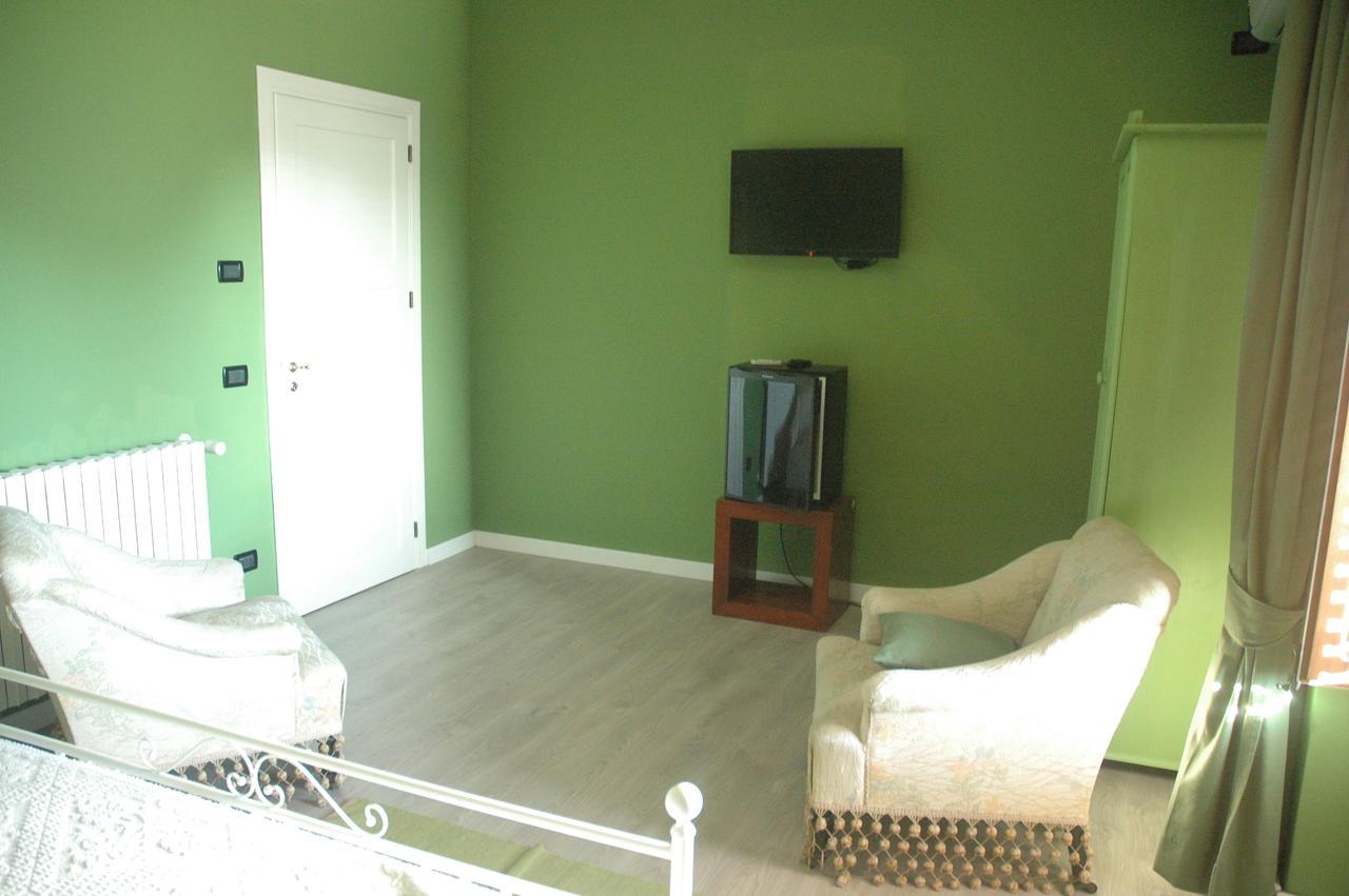 Bed and Breakfast La Ferula Scillato  Экстерьер фото