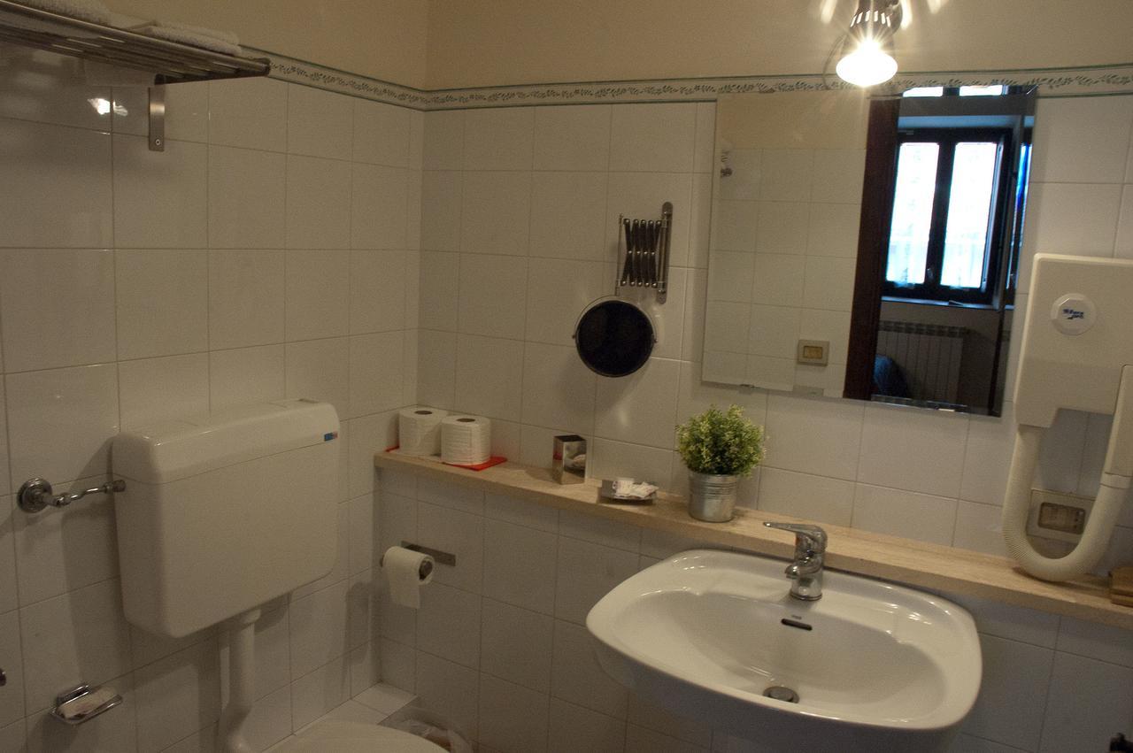 Bed and Breakfast La Ferula Scillato  Экстерьер фото