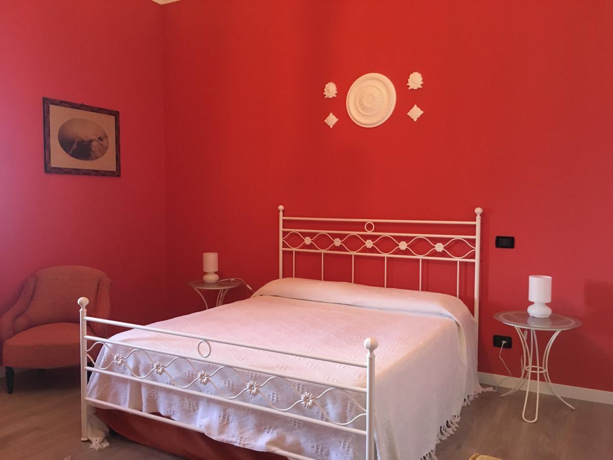 Bed and Breakfast La Ferula Scillato  Экстерьер фото
